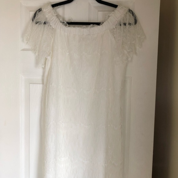 Ontwelfth White Lace Dress - Picture 2 of 3